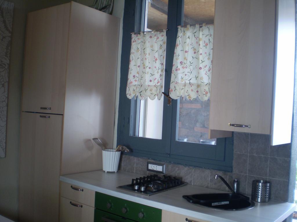 Il Giardino Di Emilio Bed & Breakfast Marrùbiu Dış mekan fotoğraf